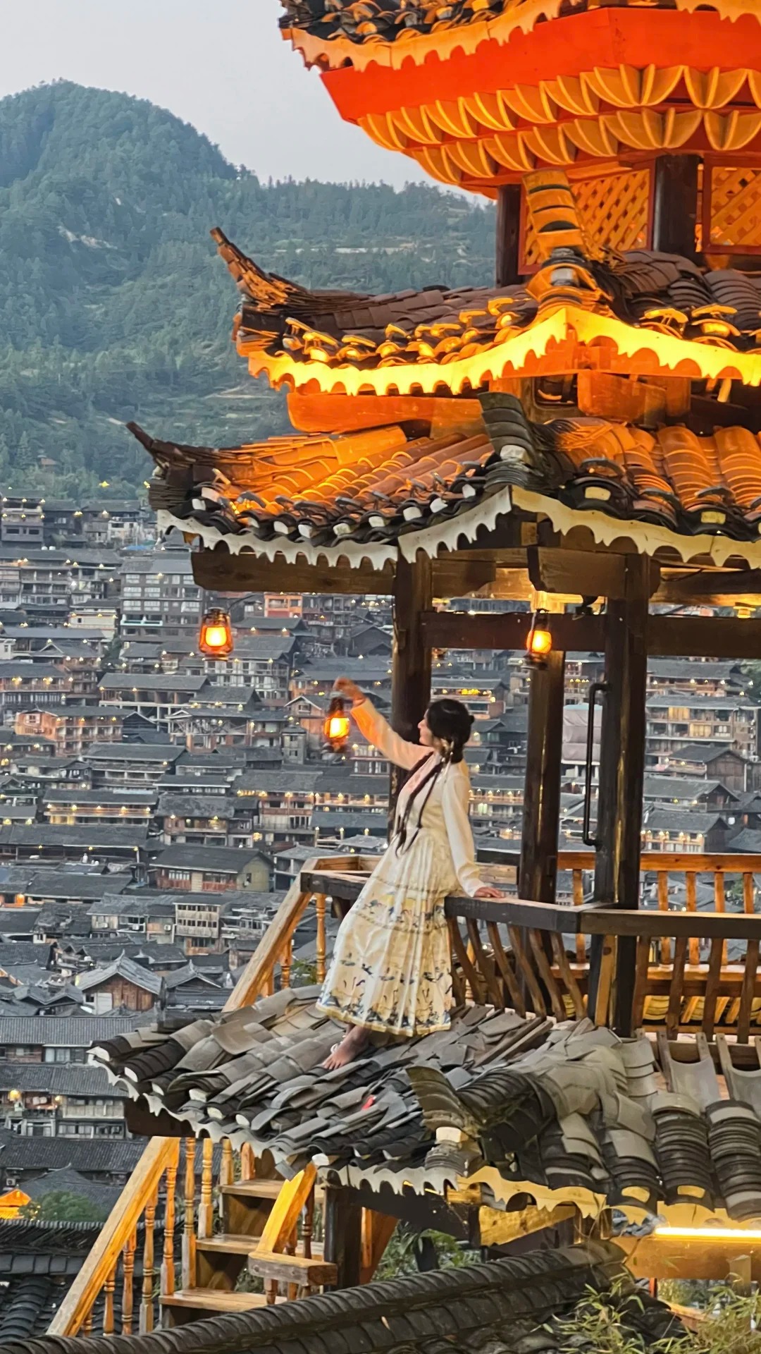 PHƯỢNG HOÀNG CỔ TRẤN - TRƯƠNG GIA GIỚI – THIÊN TỬ SƠN – HỒ BẢO PHONG 5N4Đ