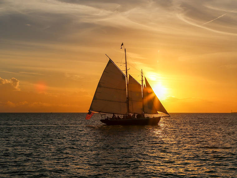 Tiêu đề du thuyền