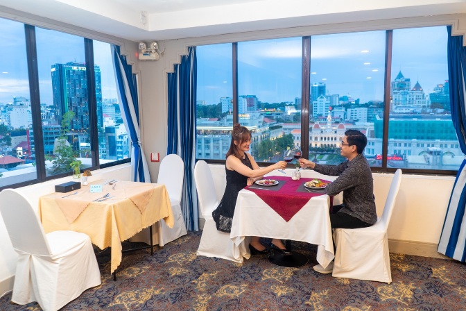 Khách sạn Oscar Sài Gòn