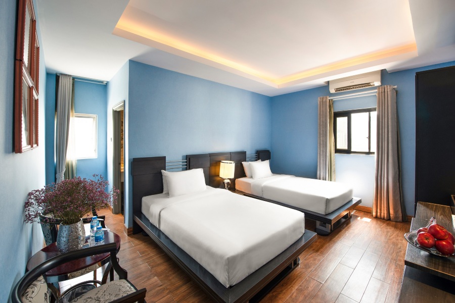 Khách sạn A&EM - The Petit #5